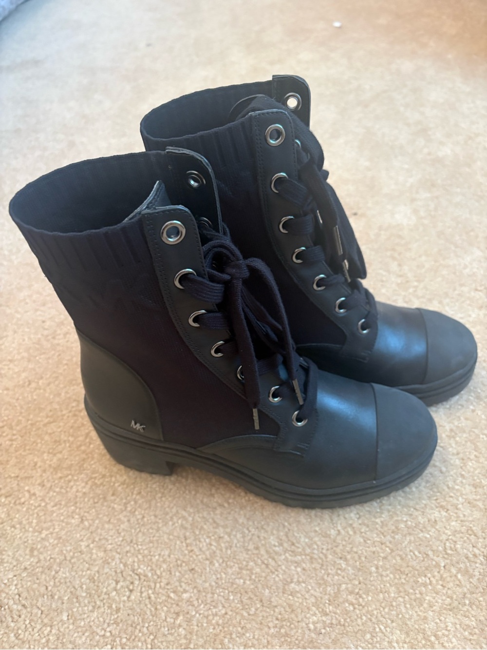 MICHAEL Michael Kors Black Lace-Up Ankle Boots with Ribbed Collar